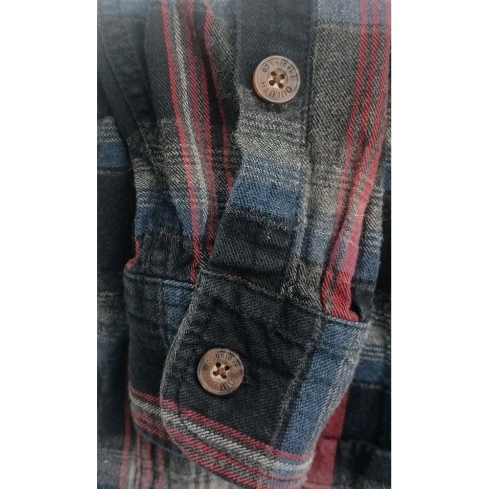 Duluth Trading Company Men's Rugged Black Red Plaid Long Sleeve Relaxed Fit Med - Picture 6 of 11